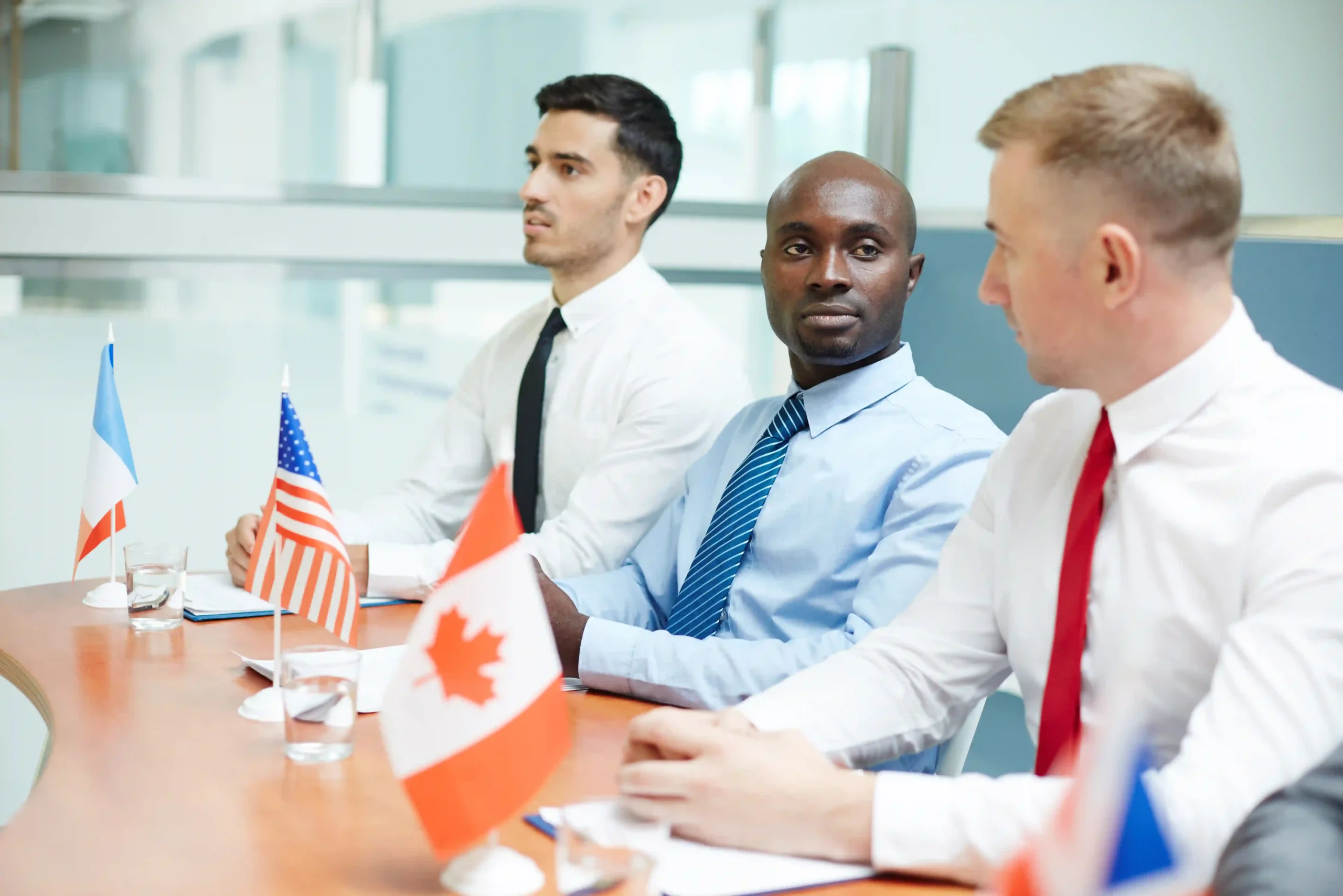 Canadian and US trade officials discussing new regulations on de minimis Canada to US shipments.